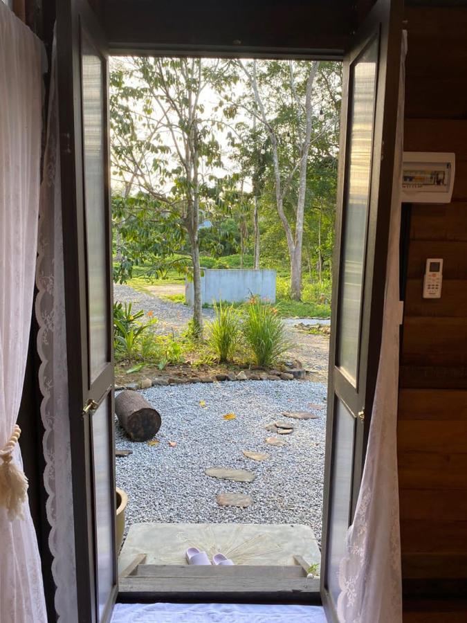Kebun Lisdtari Farmstay Air Hangat Exteriér fotografie